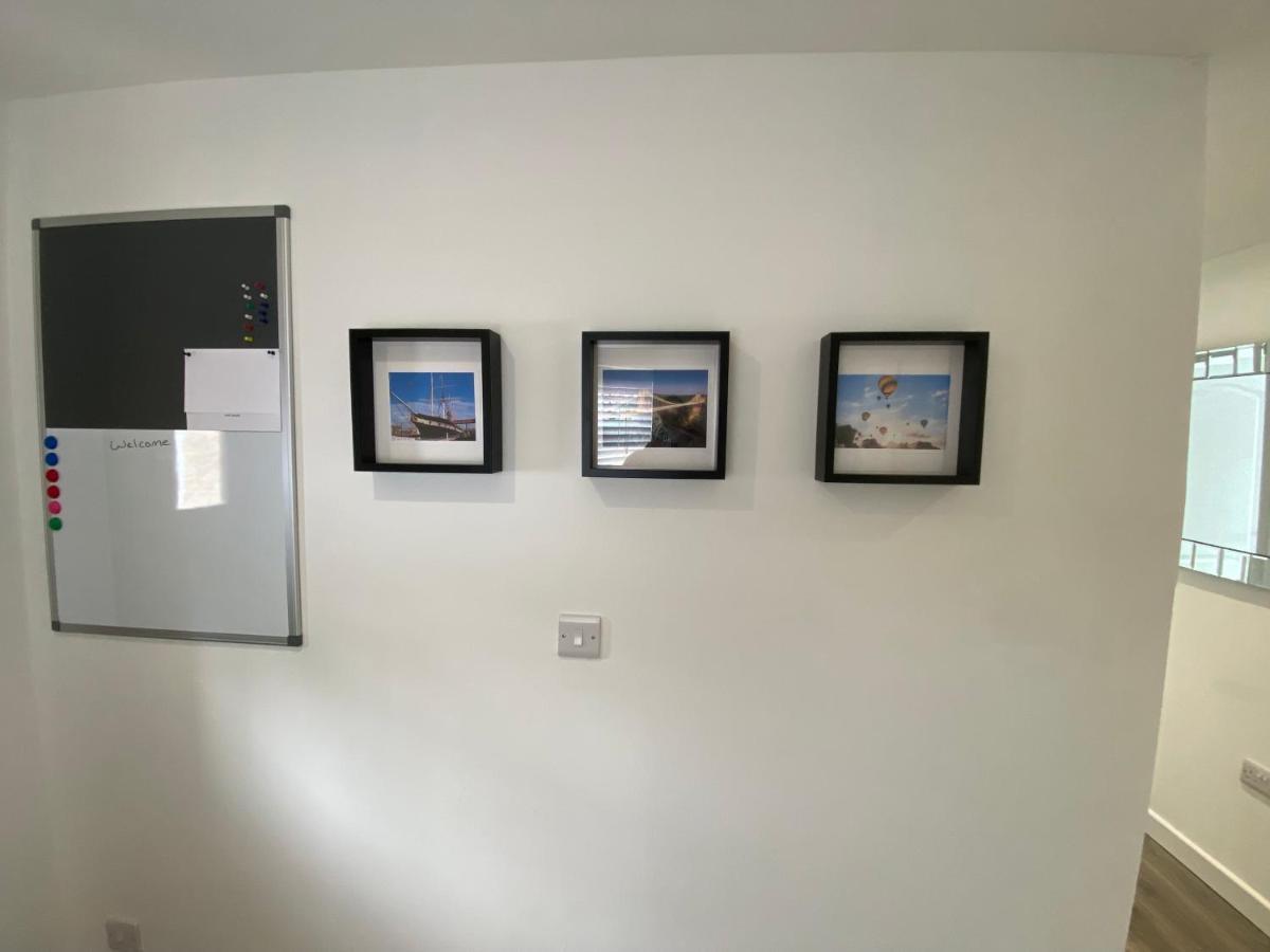 Modern 2 Bedroom Apartment, With Car Parking. Bitton Экстерьер фото