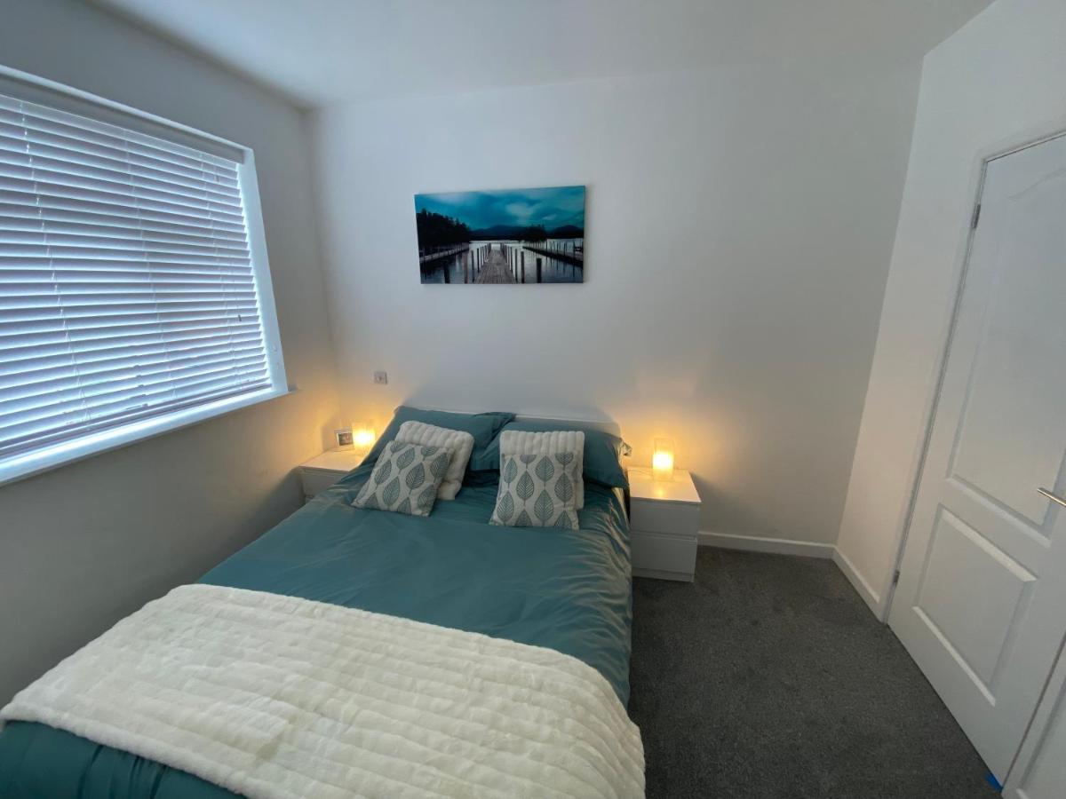 Modern 2 Bedroom Apartment, With Car Parking. Bitton Экстерьер фото